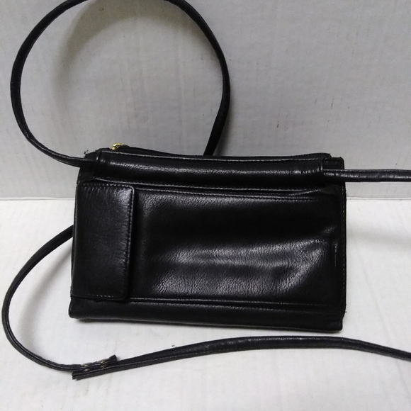 Vintage fossil black leather crossbody 90's bag - Picture 2 of 7